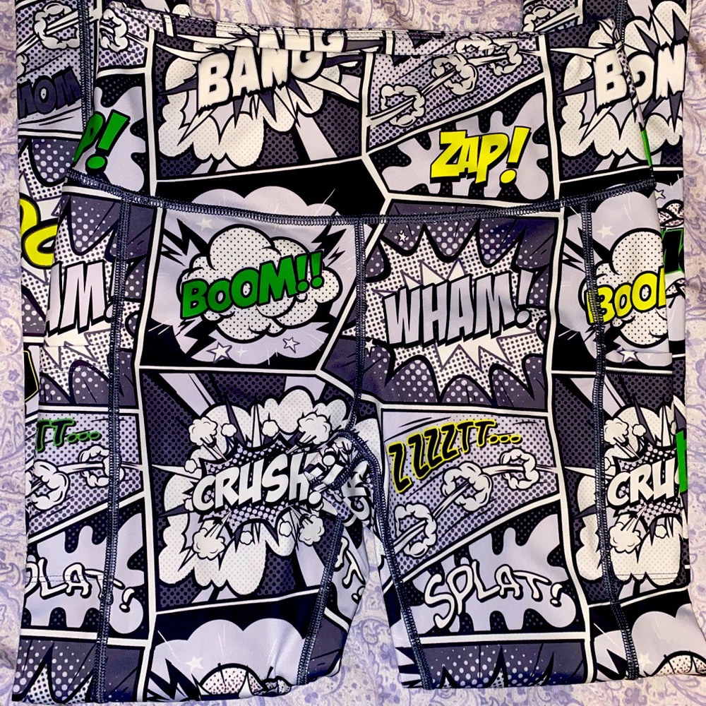 Feedmefightme comic leggings
